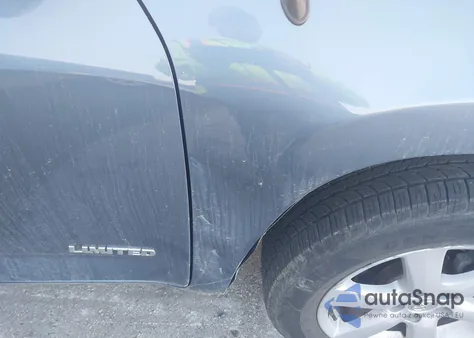 2006 Toyota Rav4 Limited z USA, uszkodzony, nr VIN JTMBD31V066004094